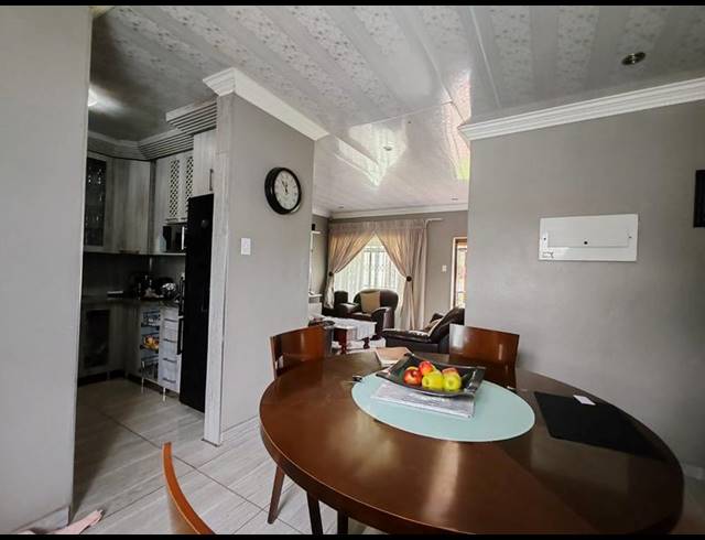 3 BEDROOM HOUSE FOR SALE IN ELANDSPOORT